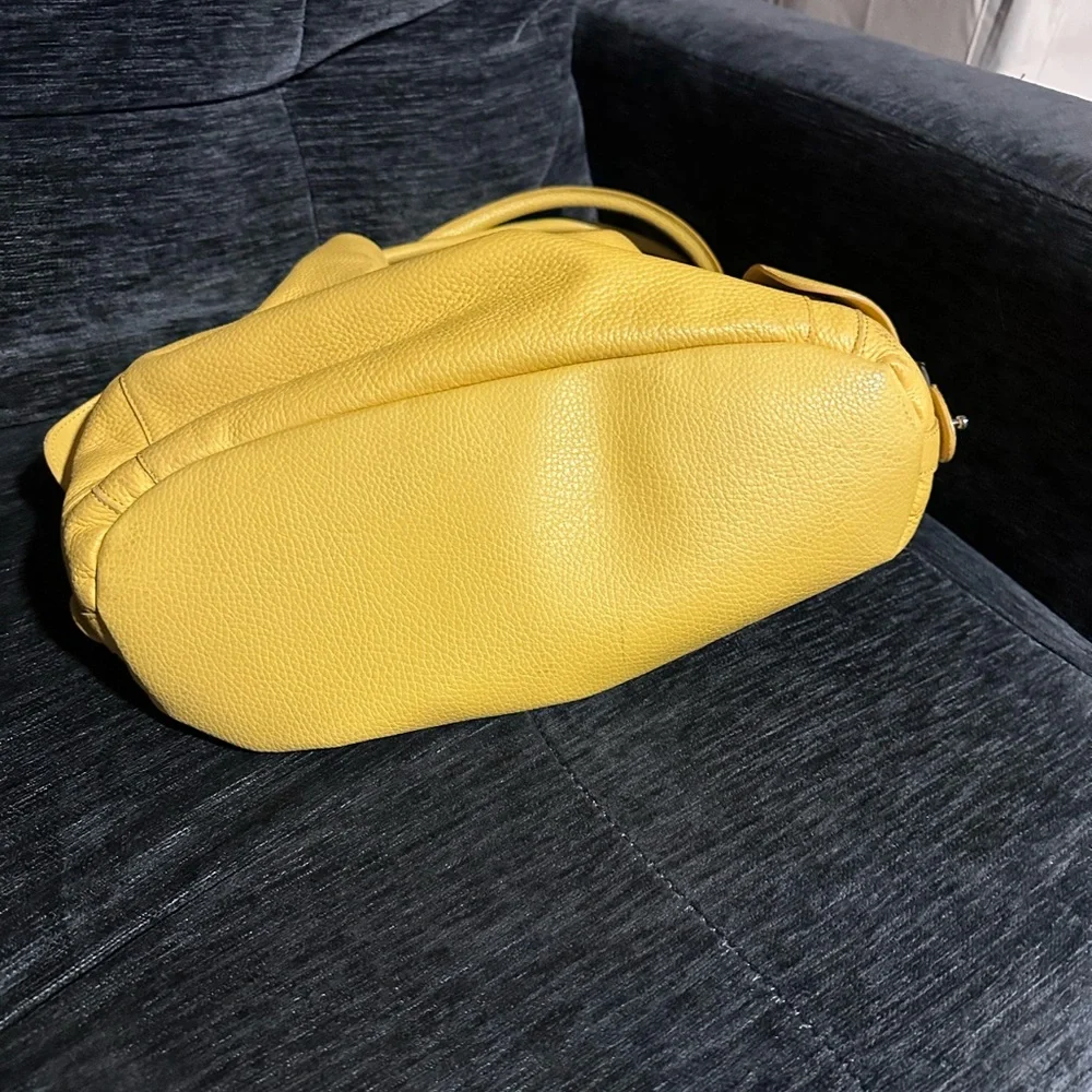 Genuine Leather!! Coldwater Creek yellow Hobo Leather Shoulder Bag - Picture 14 of 16